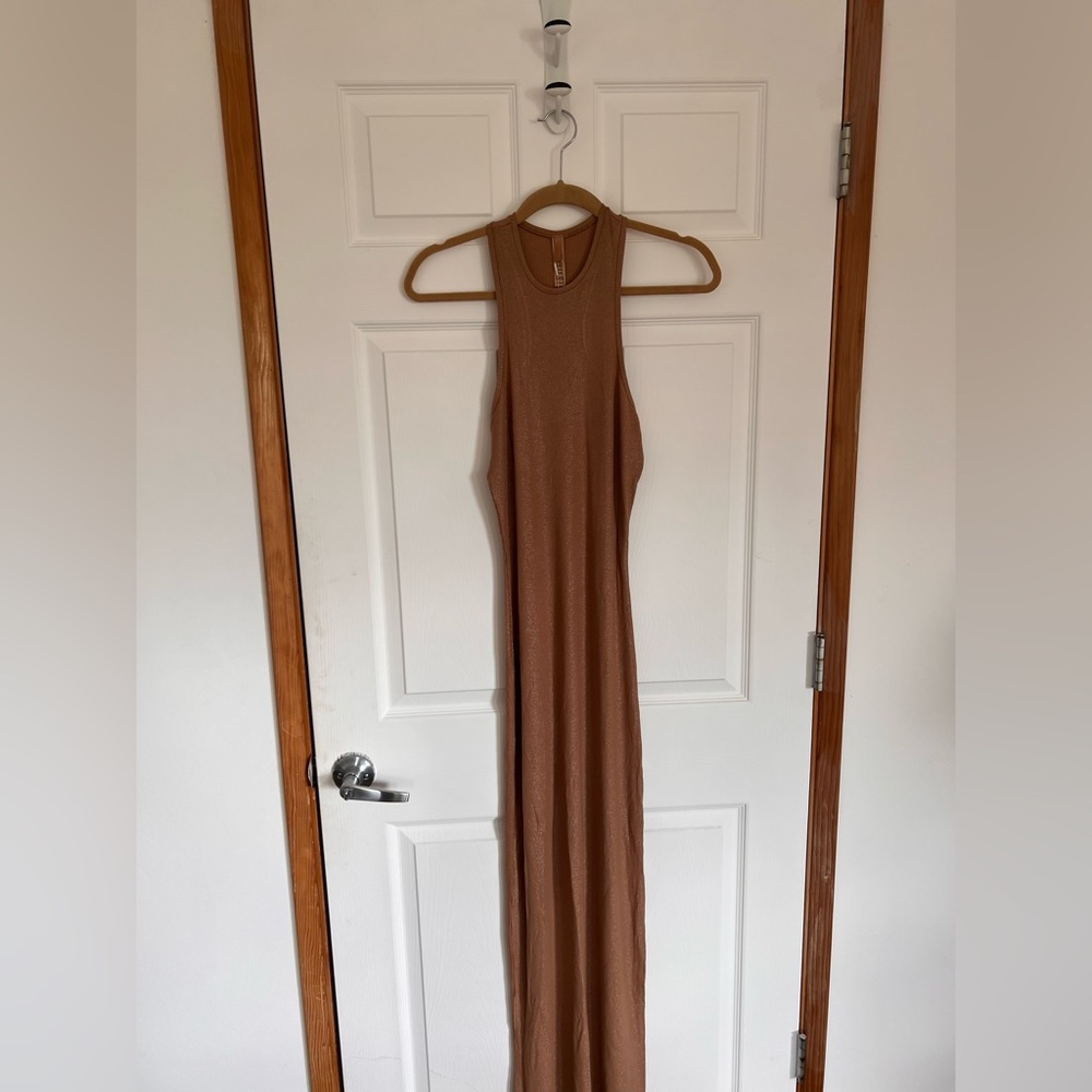 NWT Skims Soft Lounge Shimmer Racerback dress in camel